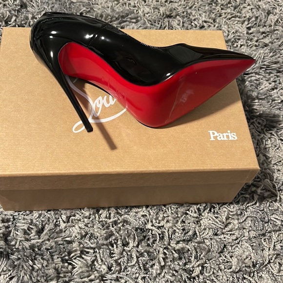 Christian Louboutin Red bottom - Picture 5 of 6